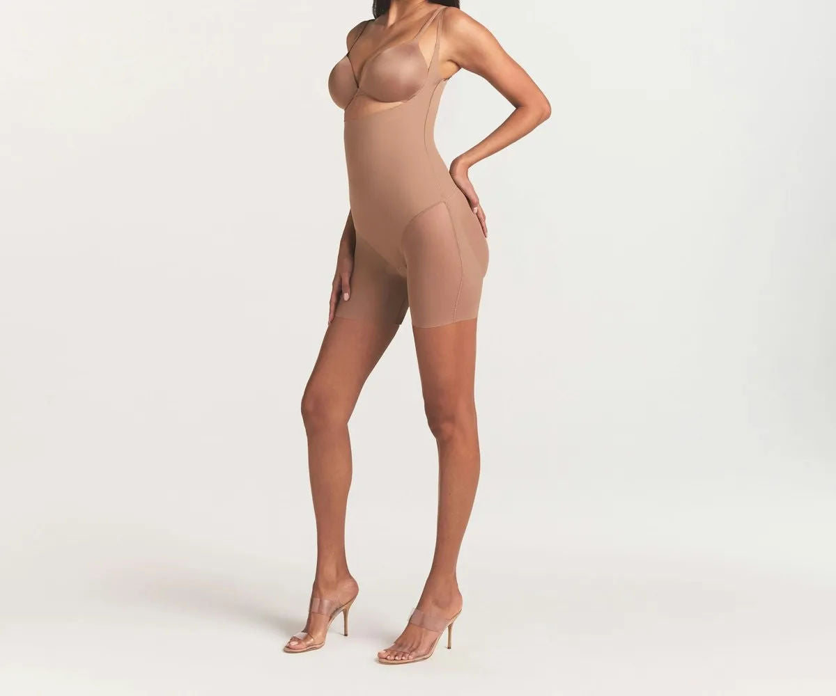 Skims Body Core Sculpt Back Smoothing Open Bust Mid Thigh Bodysuit