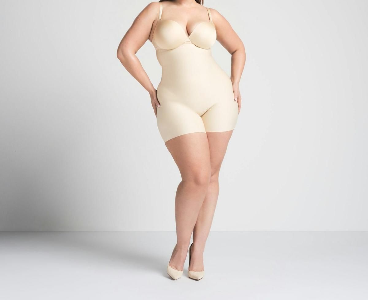 Skims Body Core Sculpt High-Waisted Short