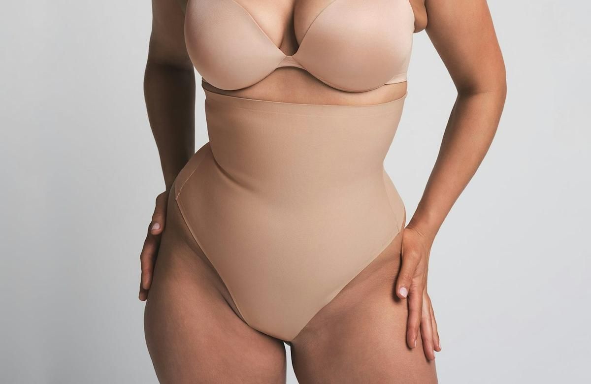 Skims Body Core Sculpt High-Waisted Thong