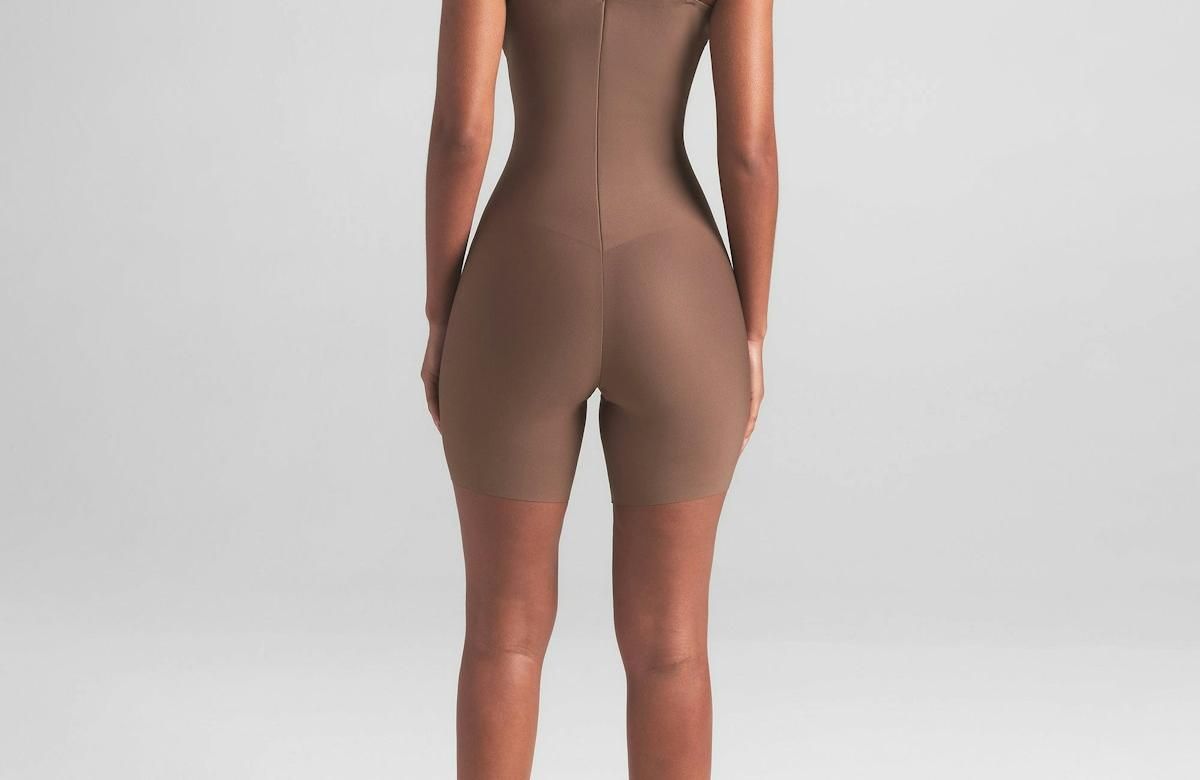 Skims Body Core Sculpt Open Bust Mid Thigh Bodysuit