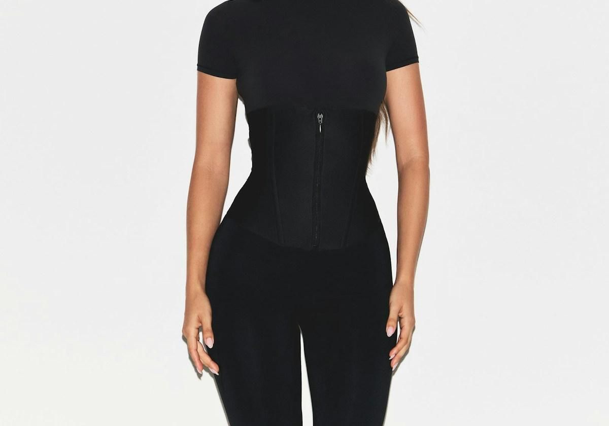 Skims Body Core Sculpt Waist Cincher