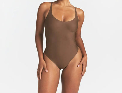 Skims Body Scoop Low Back Thong Bodysuit