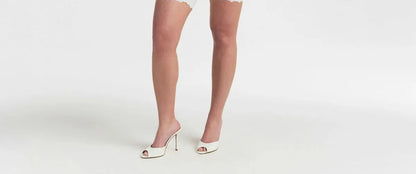 Skims Body Underwire Thong Bodysuit