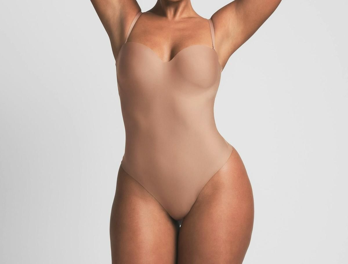 Skims Body Underwire Thong Bodysuit