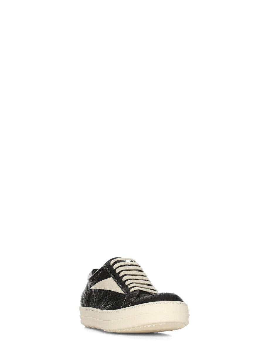 #color_black-milk-milk