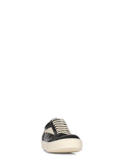 #color_black-milk-milk