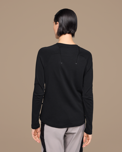 on focus long-t Black (Women's)