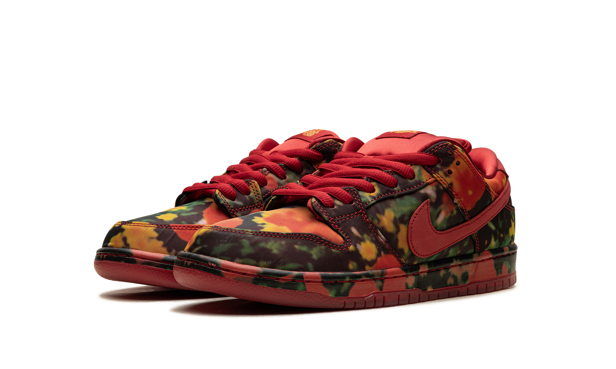 Nike SB Dunk Low The Wizard of Oz Poppy Field