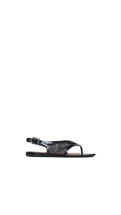 Alaïa Fishnet Thong Sandals In Patent Calfskin