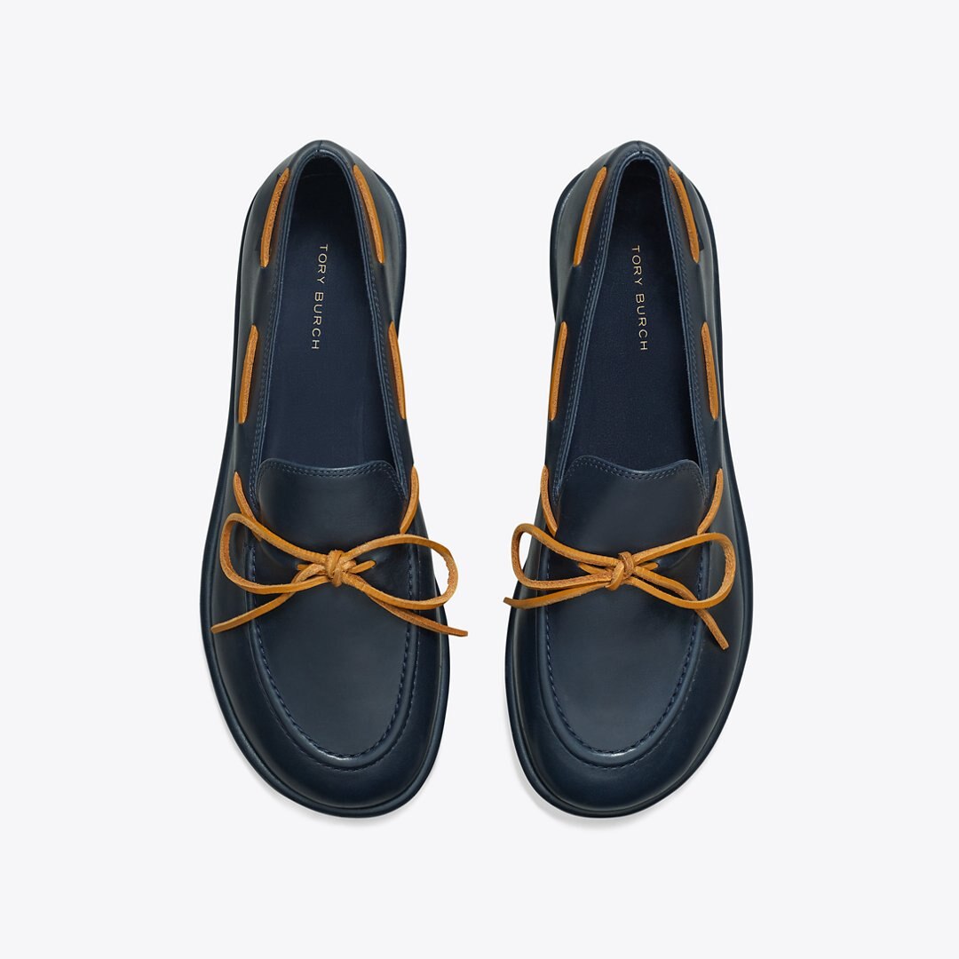 Tory Burch The Boaty NEW NAVY / TAN