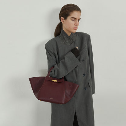 DeMellier The Midi New York burgundy small grain