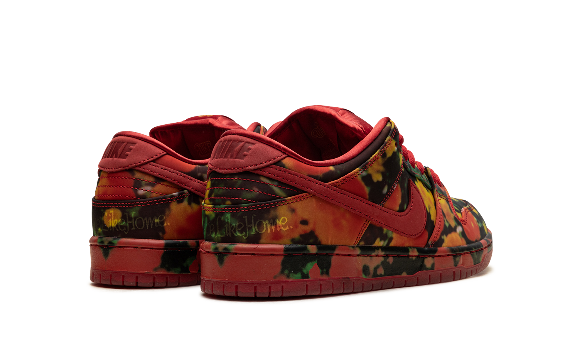Nike SB Dunk Low The Wizard of Oz Poppy Field
