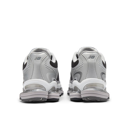 New Balance Abzorb 2000 Silver Metallic With Faded Black Silver Metallic With Faded Black