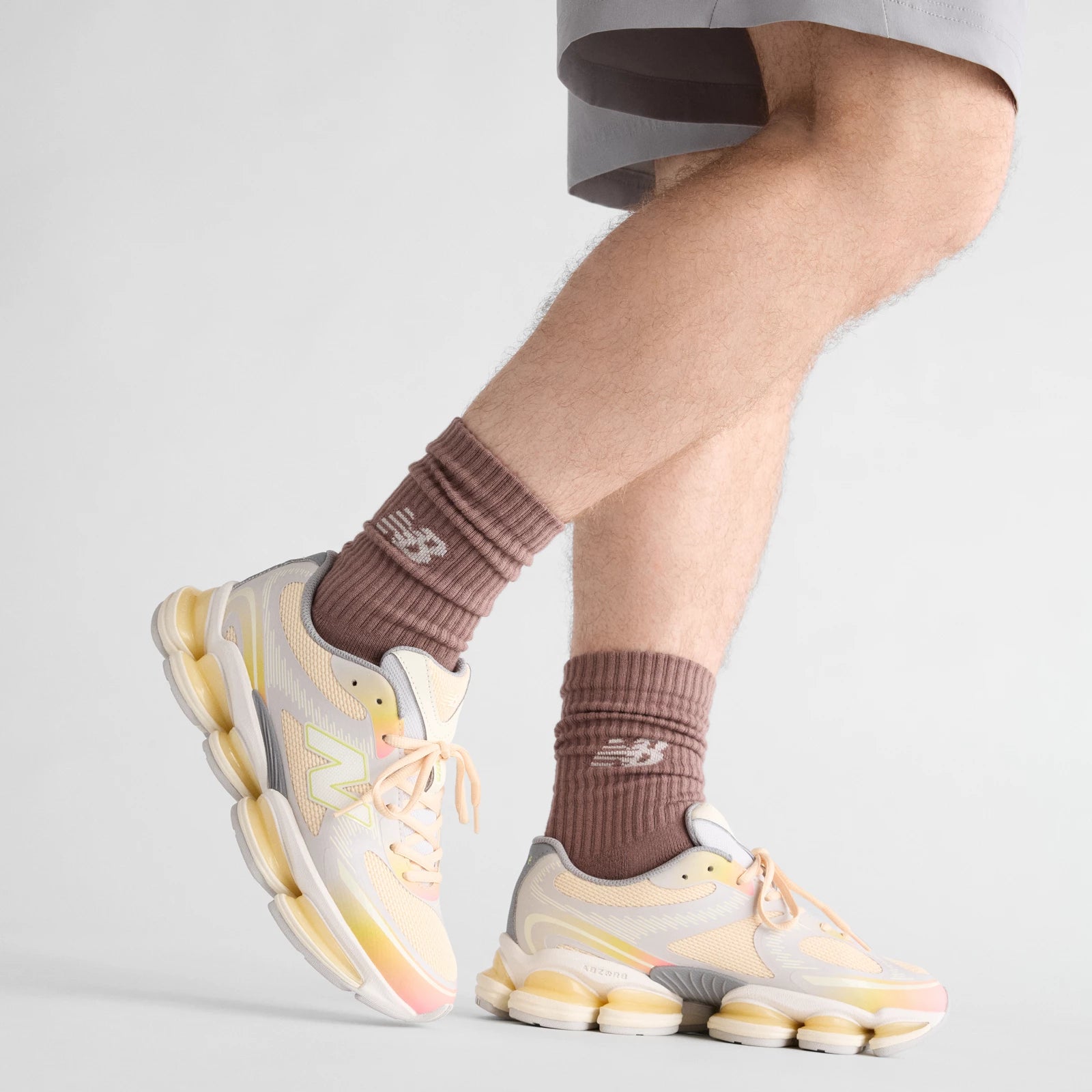 New Balance Warm Skies Abzorb 2000 Sherbert With Angora And Star Burst Sherbert With Angora And Star Burst