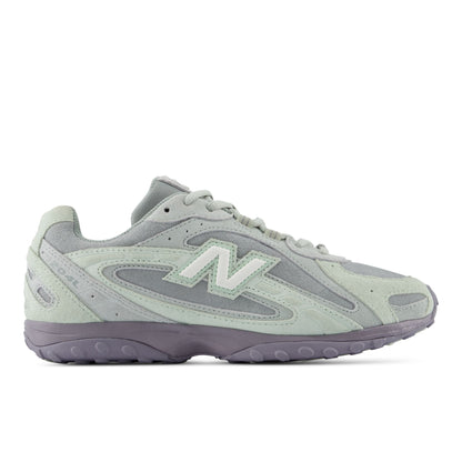 New Balance 204L Green