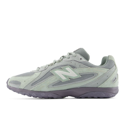 New Balance 204L Green