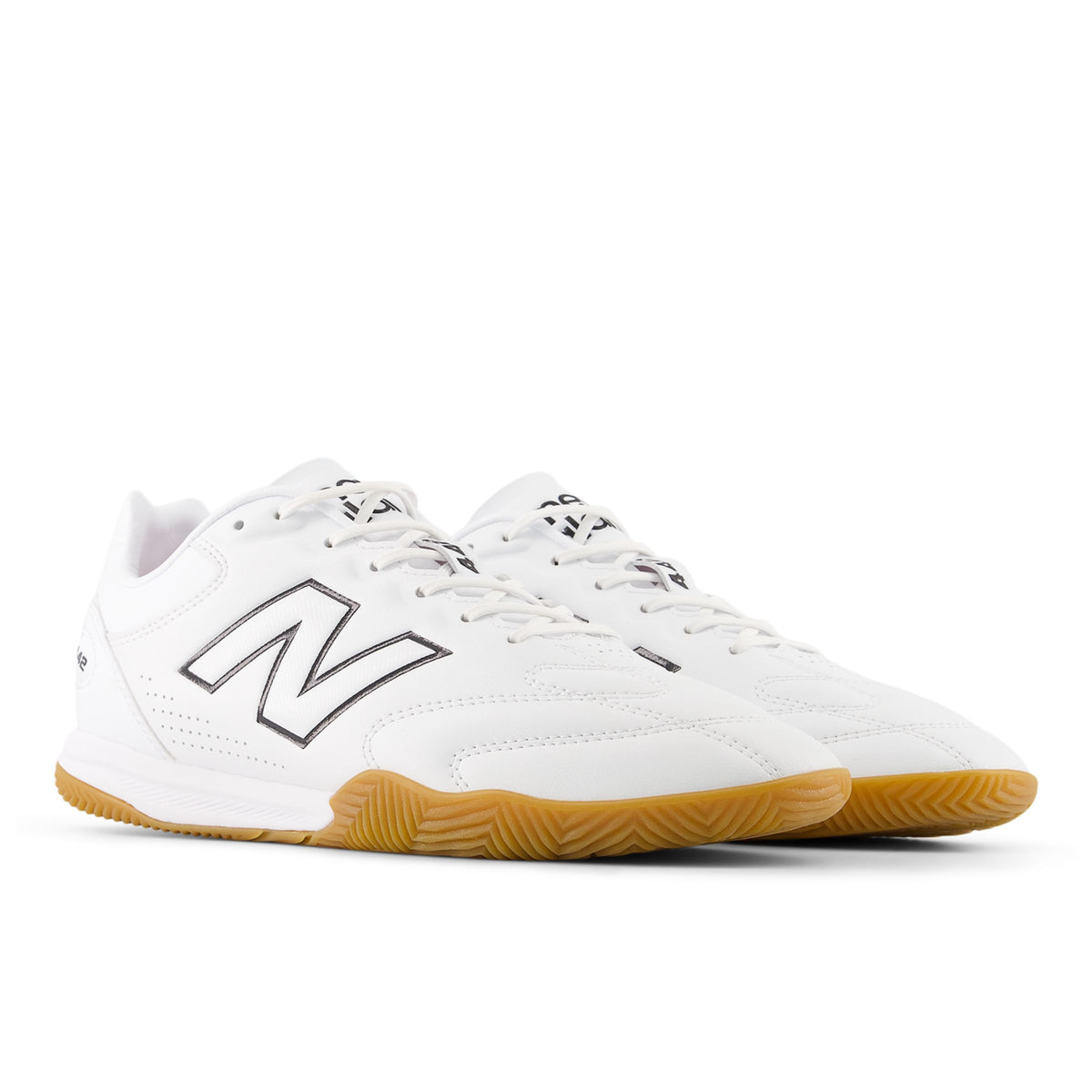 New Balance 442 Pro in V3 White