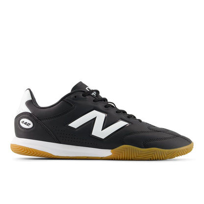 New Balance 442 Pro in V3 Black