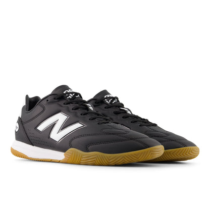 New Balance 442 Pro in V3 Black