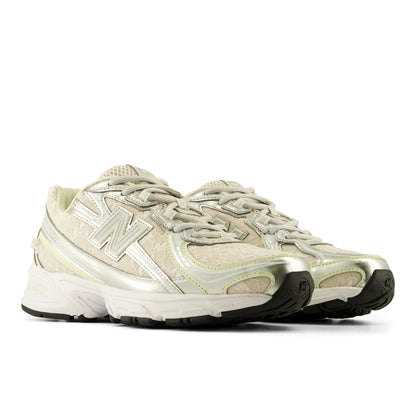 New Balance 740 Grey