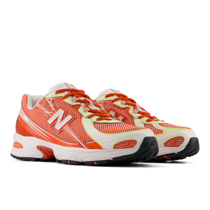 New Balance 740 Red