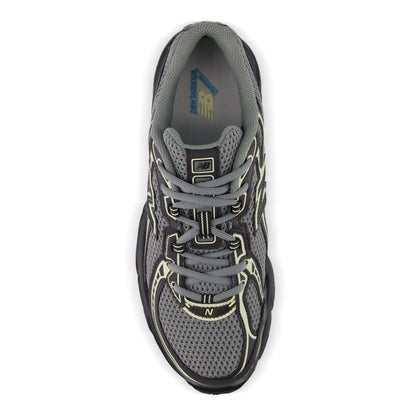 New Balance Night Lights 740 Black