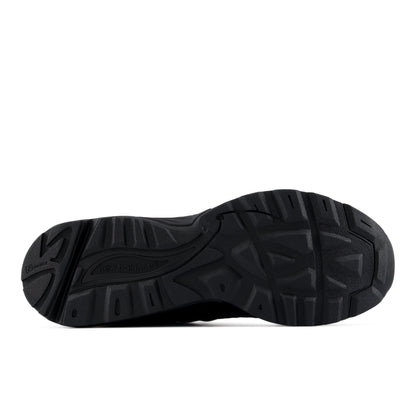 New Balance 880R Black