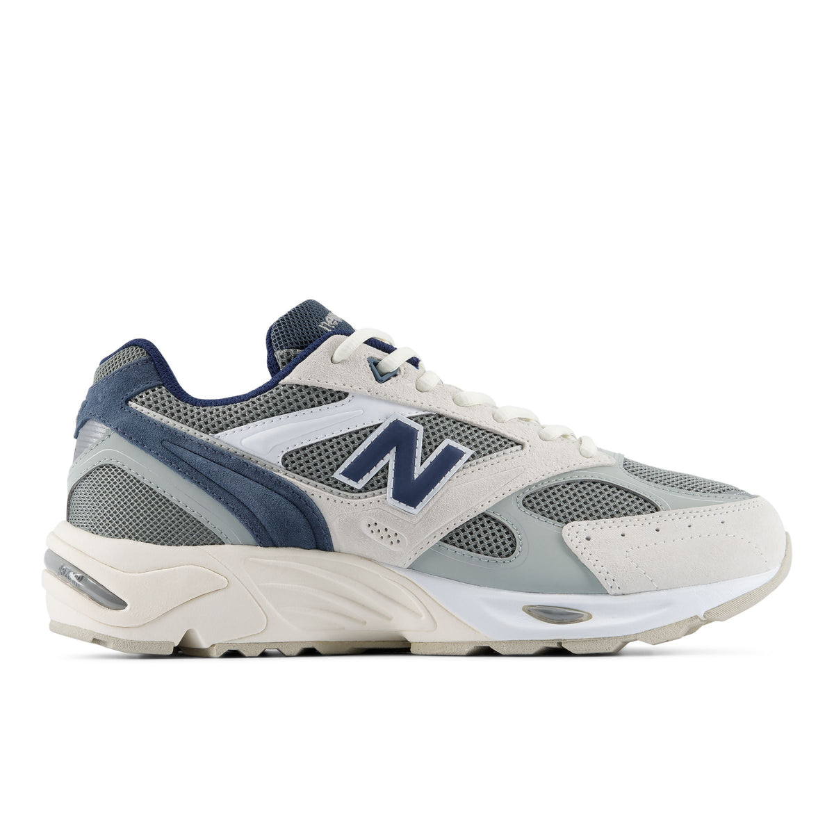 New Balance 880R White