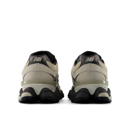 New Balance 9060 Grey