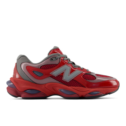 New Balance 983 Red