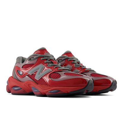 New Balance 983 Red