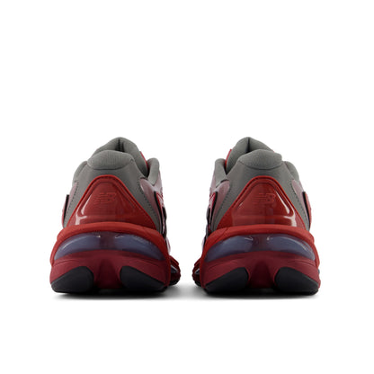 New Balance 983 Red