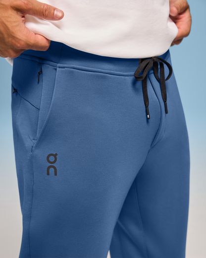 on sweat pants Fjord