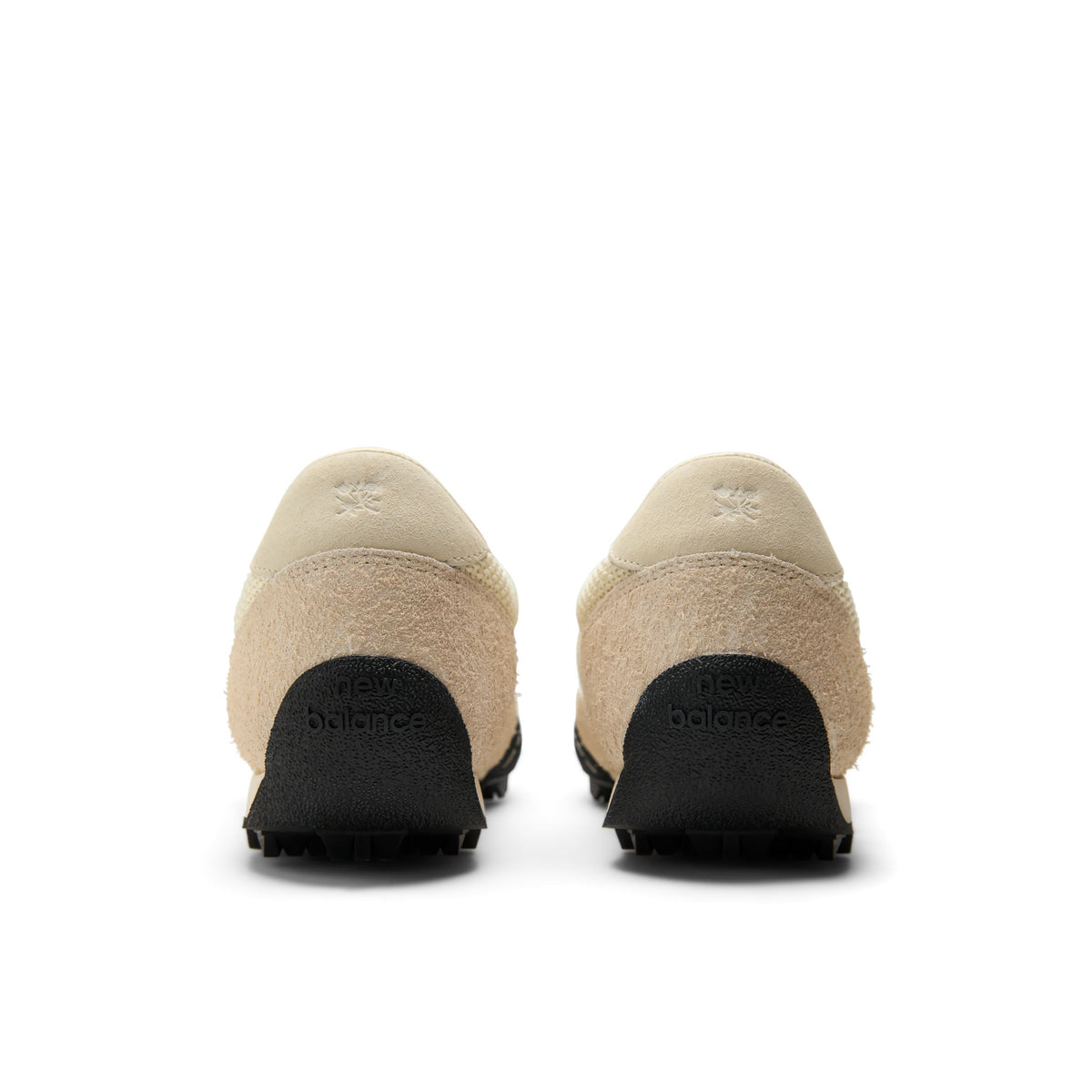 New Balance Ald X New Balance Gator Run Hairy Suede Beige