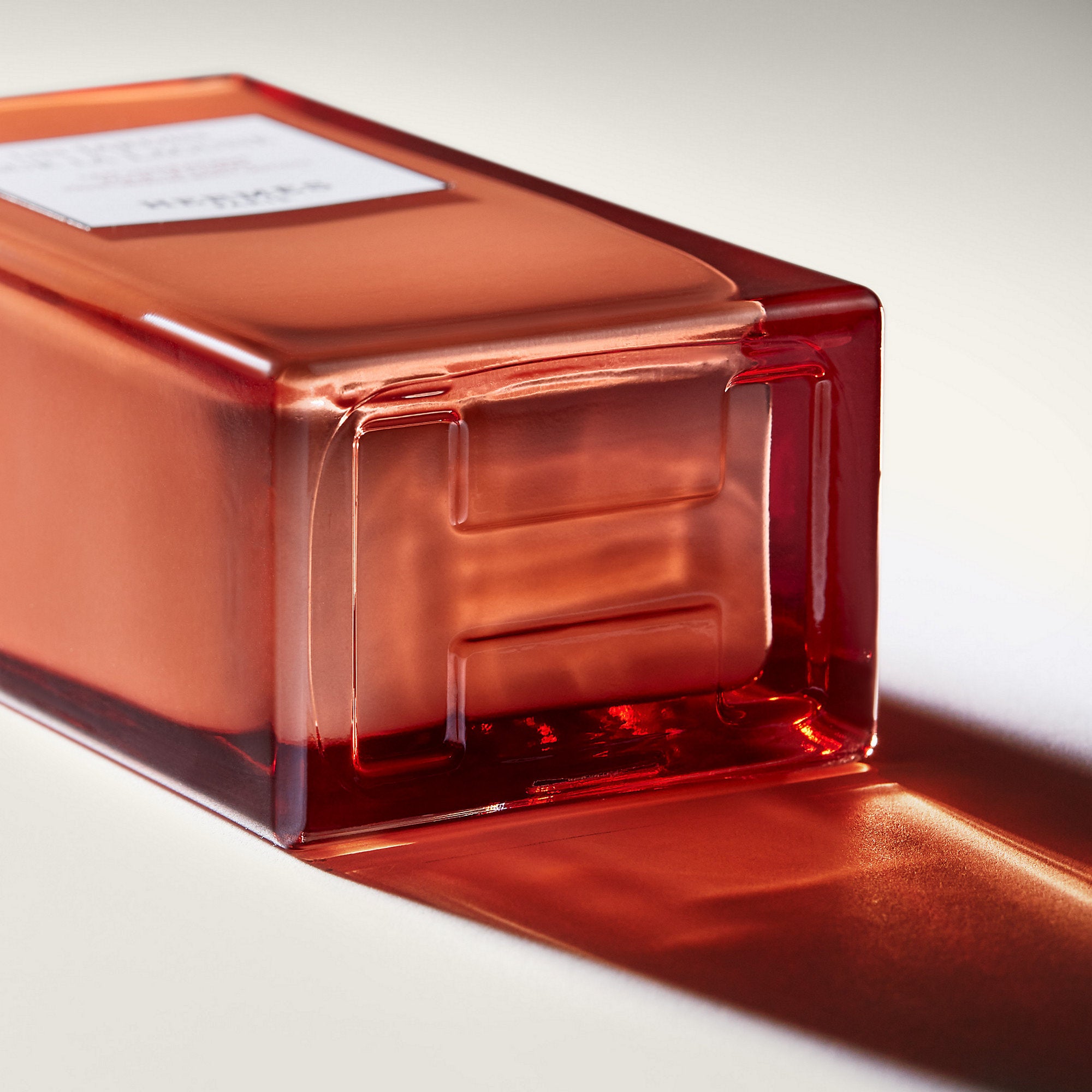  Hermes Un Jardin Sur La Lagune Moisturizing Body Lotion