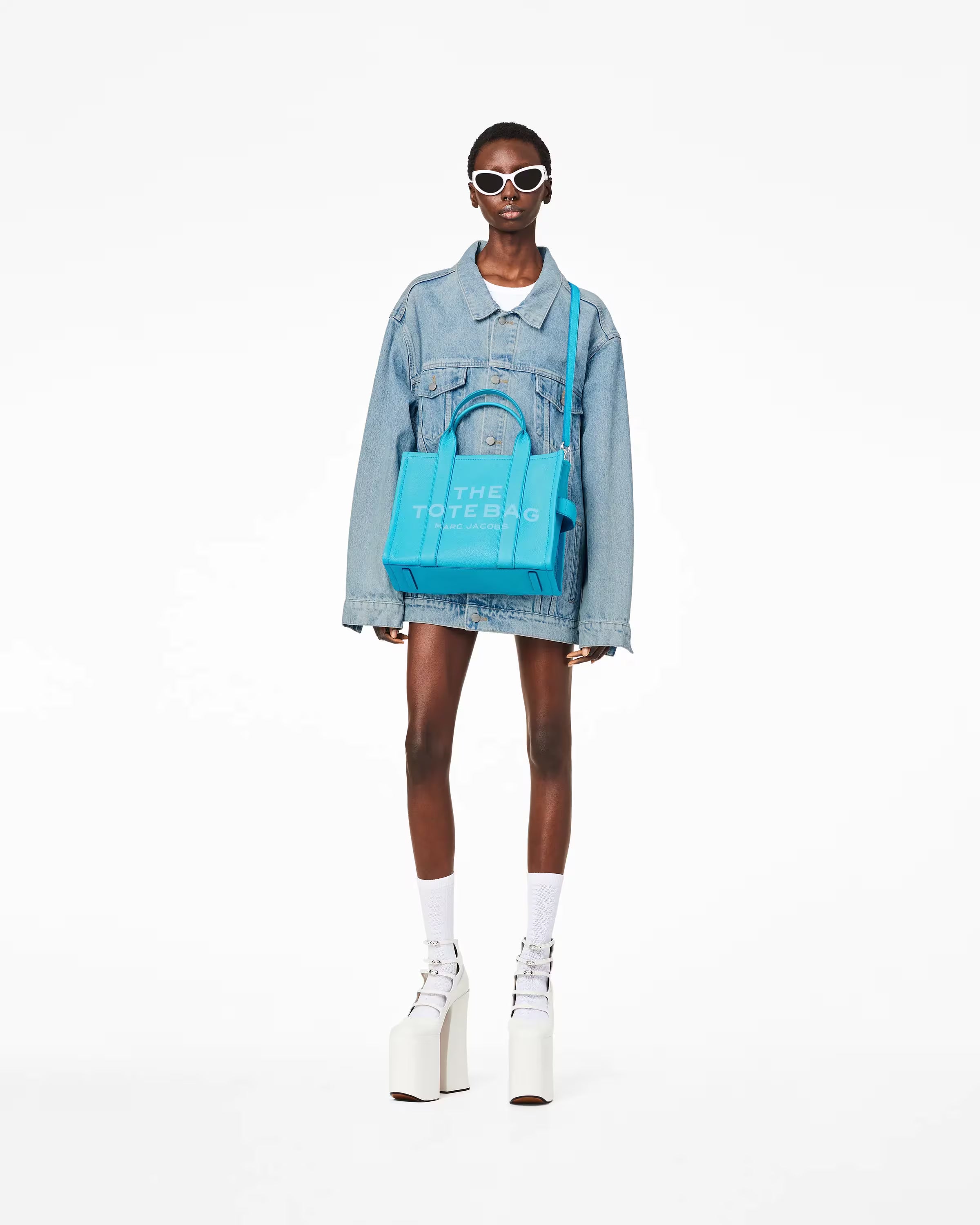 Marc Jacobs The Leather Medium Tote Bag Pool