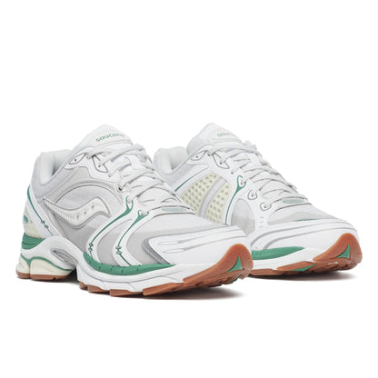 Saucony ProGrid Triumph 4 Light Tan | Green