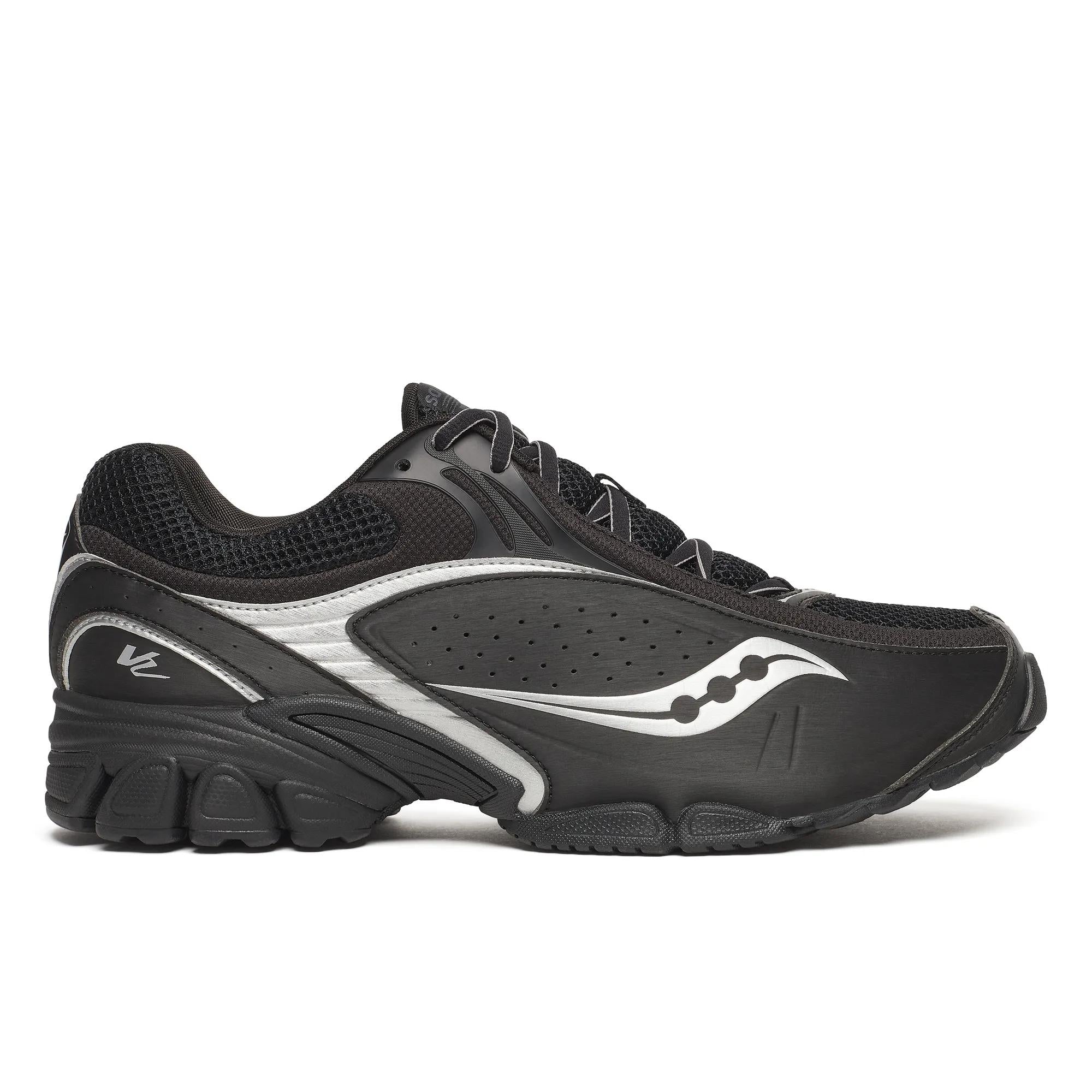 Saucony ProGrid V2 Black | Silver