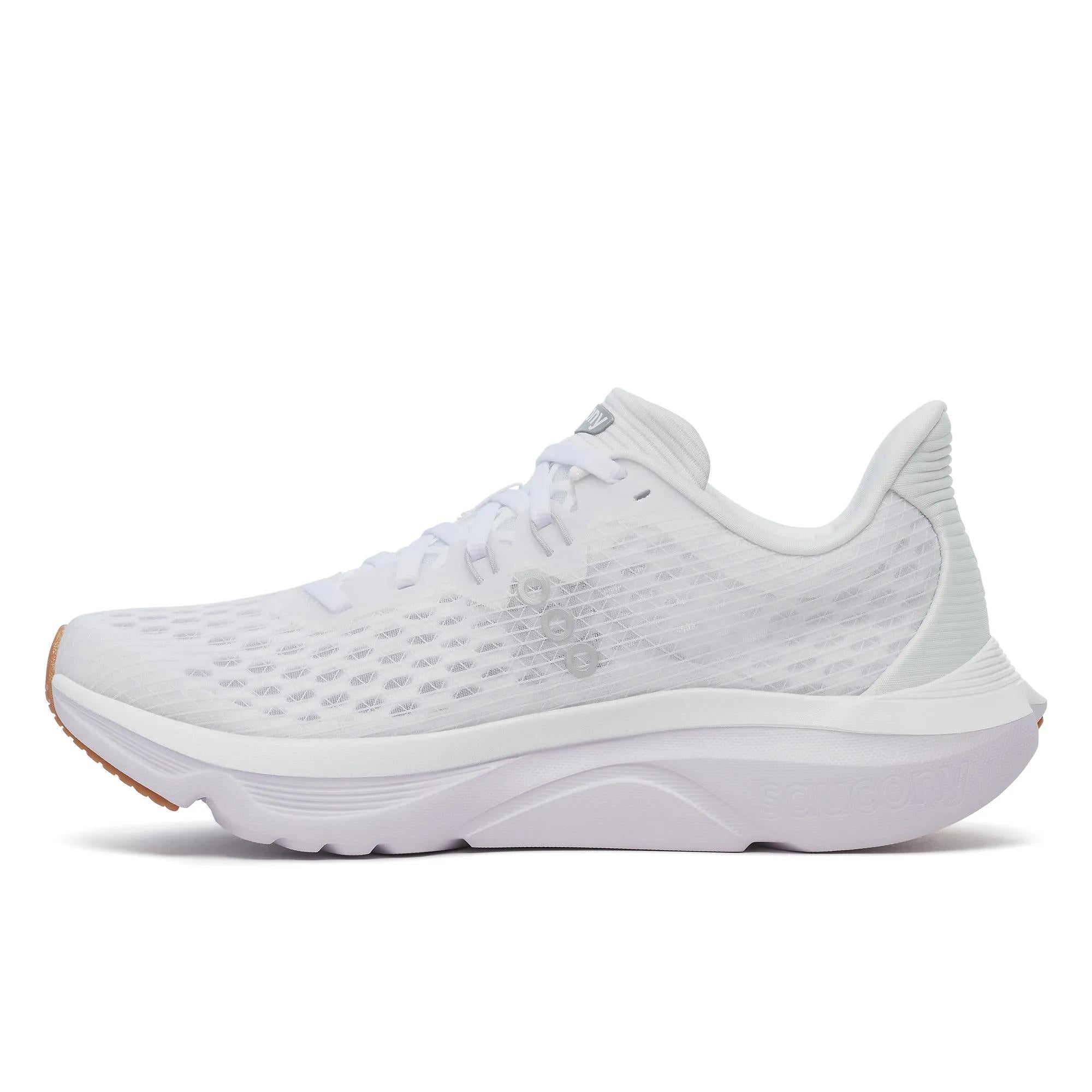 Saucony Women's Kinvara 16 White | Gum