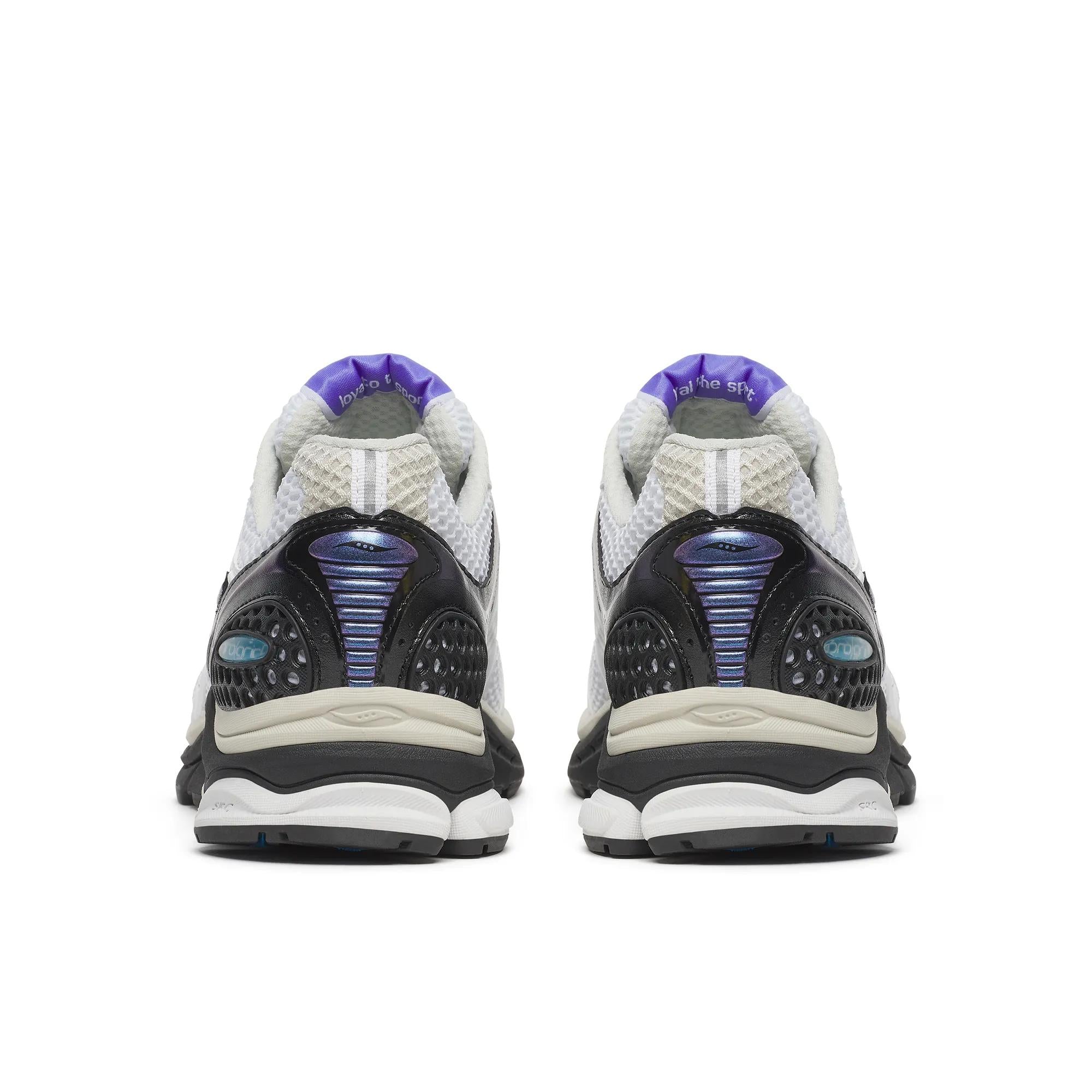 Saucony ProGrid Triumph 4 White | Night Sky