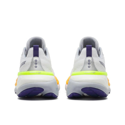 Saucony Women's Hurricane 25 White | Frigid