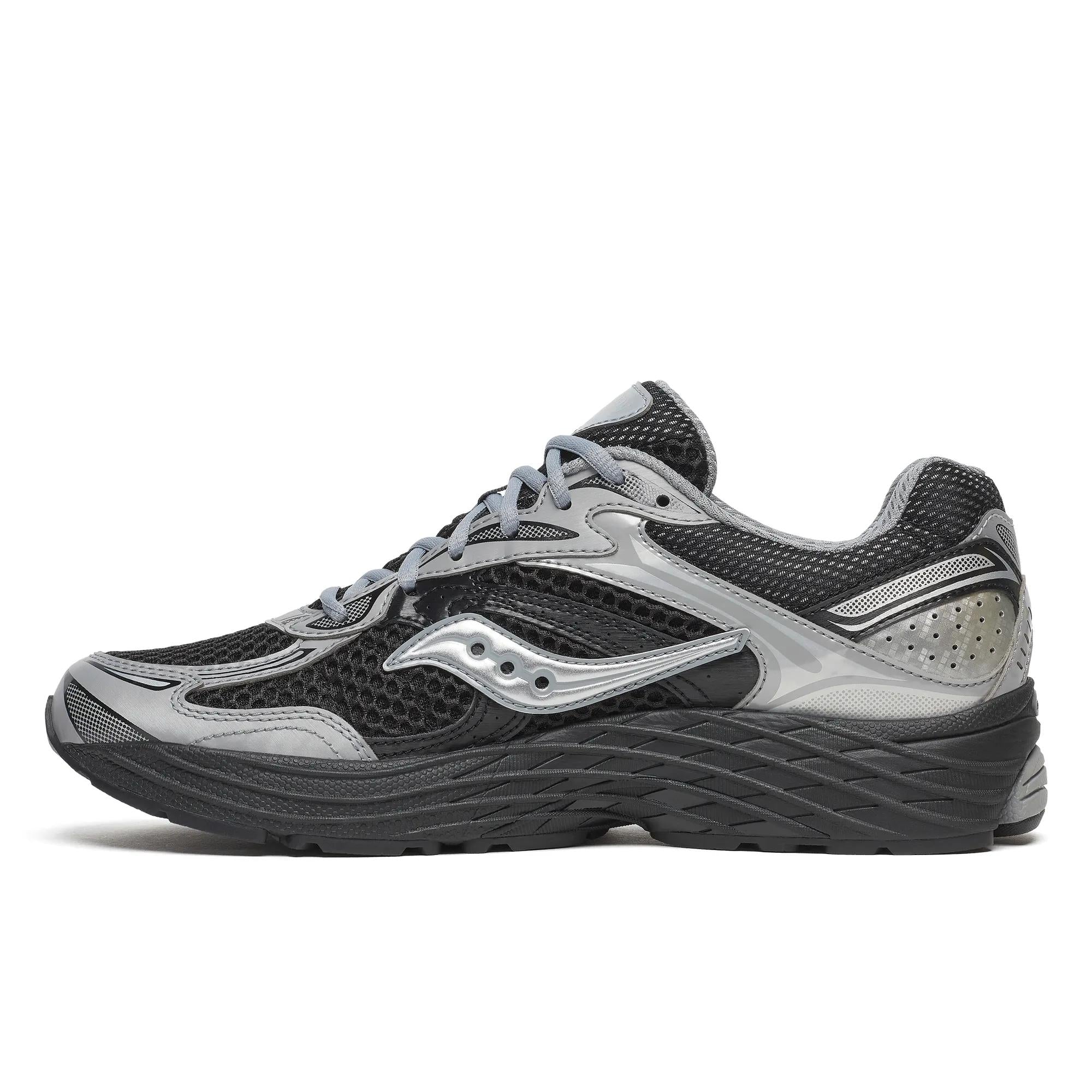 Saucony ProGrid Omni 9 Black | Silver