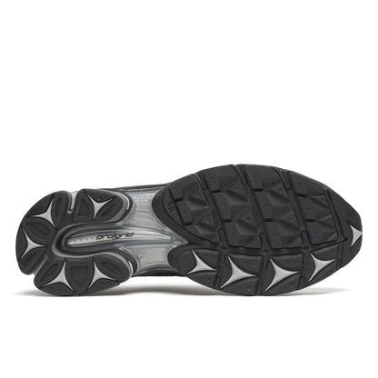Saucony ProGrid Triumph 4 Black | Silver