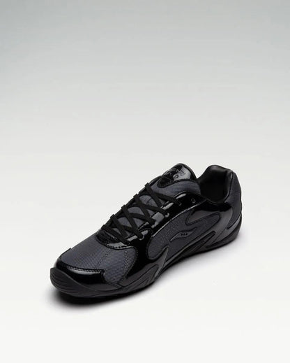 Saucony Momentum S Black | Iron