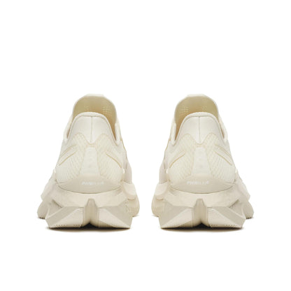 Saucony Endorphin Pro 5 Bungee Alabaster | Brick