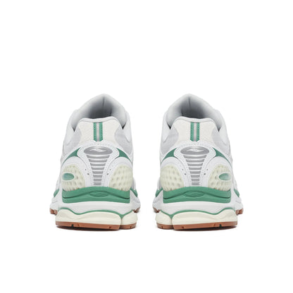 Saucony ProGrid Triumph 4 Light Tan | Green