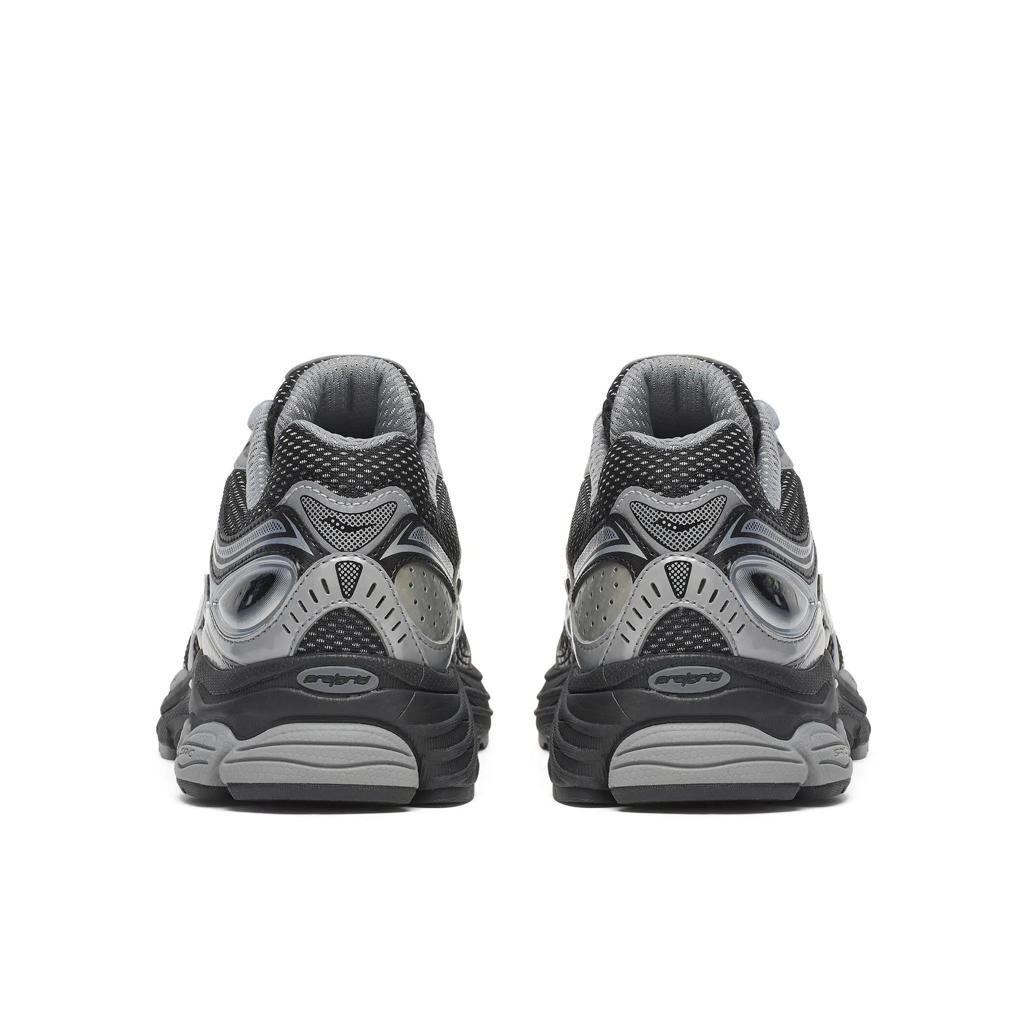Saucony ProGrid Omni 9 Black | Silver