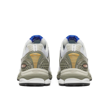 Saucony ProGrid Triumph 4 White | Laurel