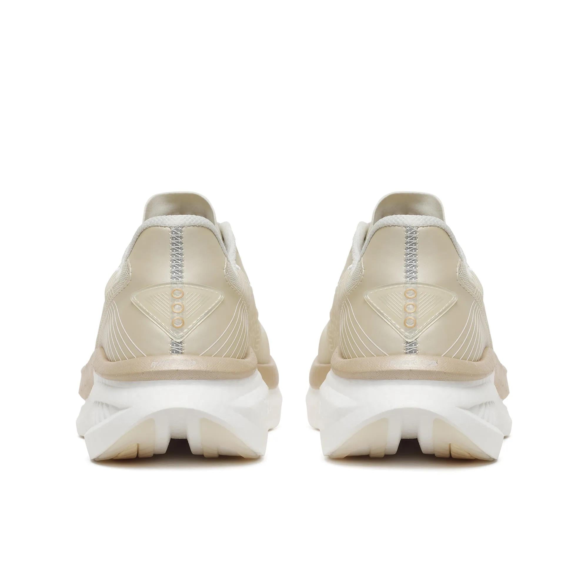 Saucony Women's Endorphin Azura Eggshell | Ivory