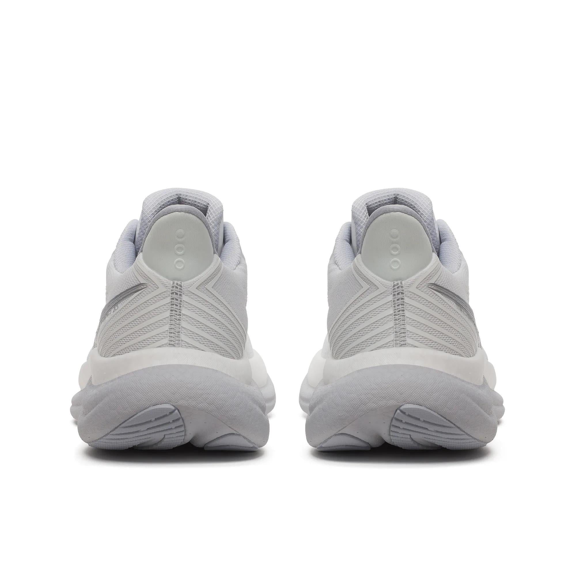 Saucony Men's Triumph 23 White | Cloud